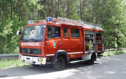 Falsche Entsorgung von Glutresten führt fast zu Hausbrand in Neukirchen