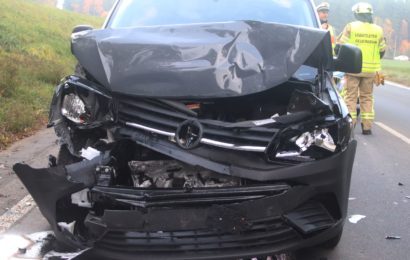 Auffahrunfall mit verletzten Personen