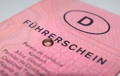 Fahrt ohne erforderliche Fahrerlaubnis in Schwandorf festgestellt
