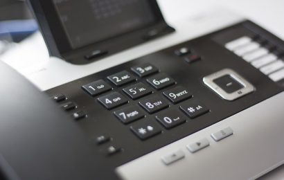 Unfallflucht durch Telefonmitteilung aufgeklärt