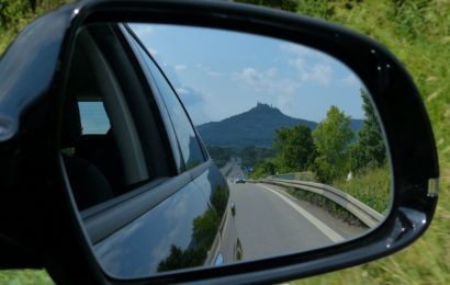 Verkehrsunfallflucht zwischen Burgtreswitz und Vohenstrauß