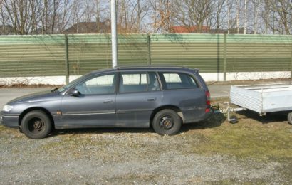 Fahrzeuggespann mit Diebesgut an der Ausreise nach Tschechien gehindert