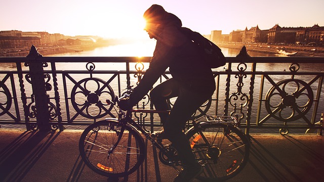 Radfahrer Sonnenuntergang