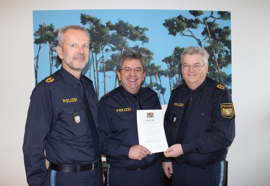 Robert Hausmann zum Leitenden Polizeidirektor befördert