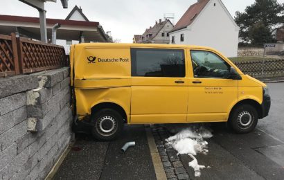 Postauto macht sich selbständig