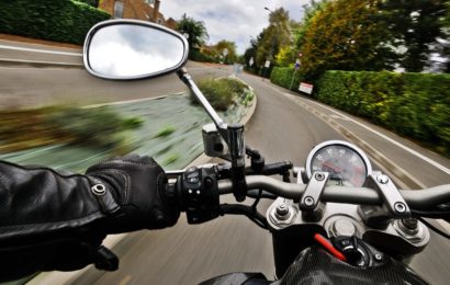 Verkehrsunfall mit verletzten Motorradfahrer