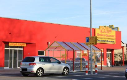 Verkehrsunfallflucht auf dem Netto-Parkplatz in Nabburg