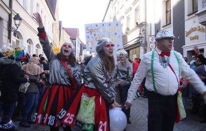 Faschingszug in Pfreimd verlief störungsfrei