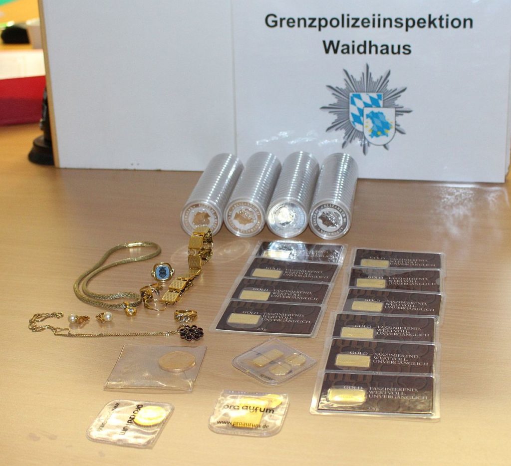 Sichergestelltes Diebsgut Foto: Grenzpolizei Waidhaus