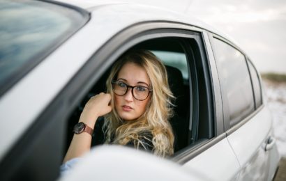 Angriff auf Pkw-Fahrerin