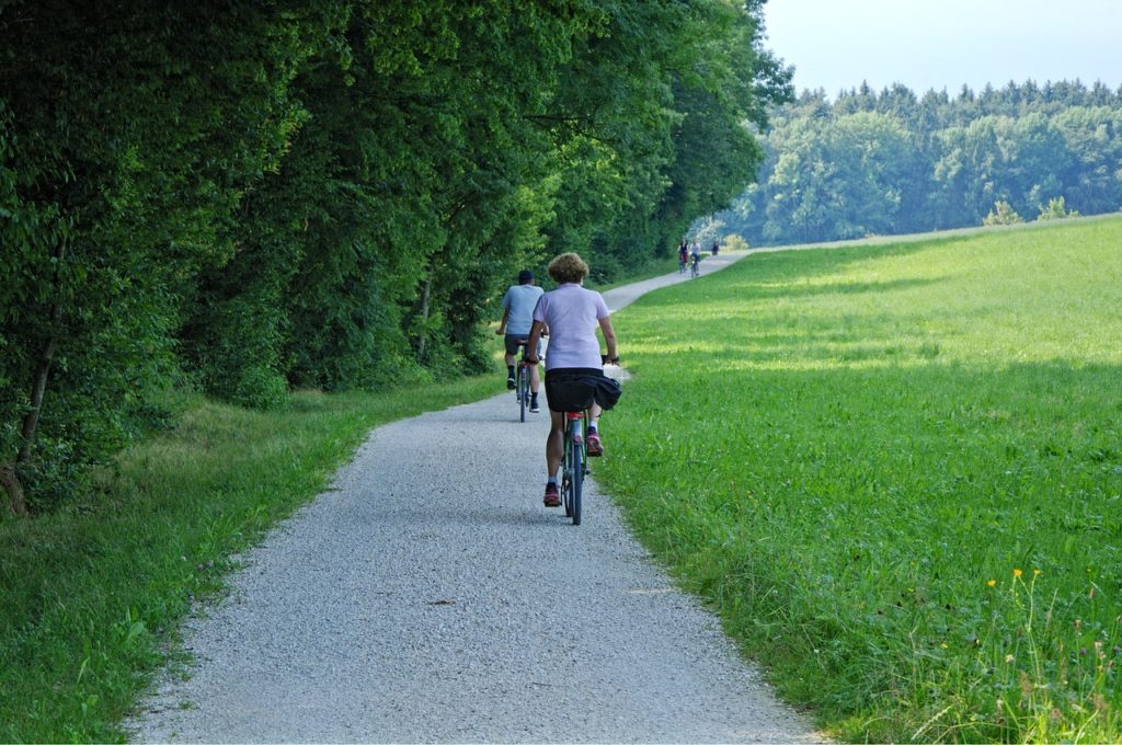 Symbolbild Radweg Quelle: Pixabay