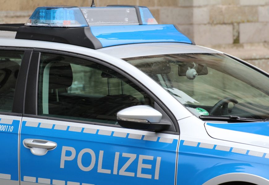 Herrmann: Bayerische Polizei ordnet Trauerflor für erschossene Kollegen in Rheinland-Pfalz an