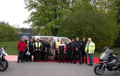 Die Polizeiinspektion Roding stellte die oberpfalzweite Verkehrssicherheitskampagne „Back on Bike“ im Landkreis Cham vor.