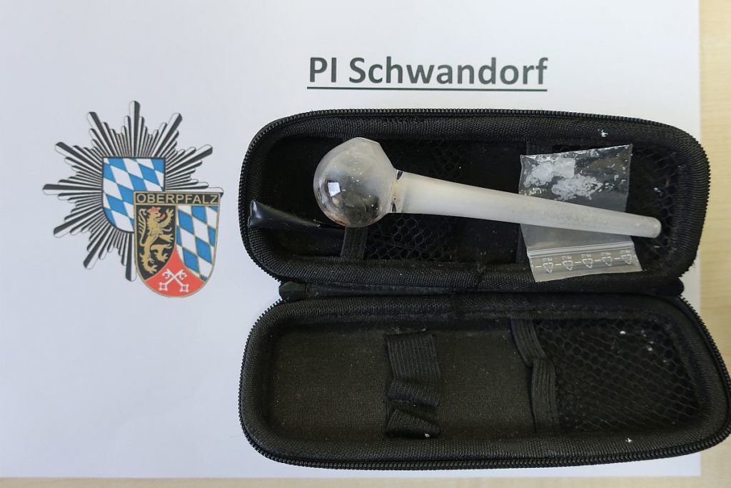 Crackpfeife und Crystal-Meth Foto: Polizei