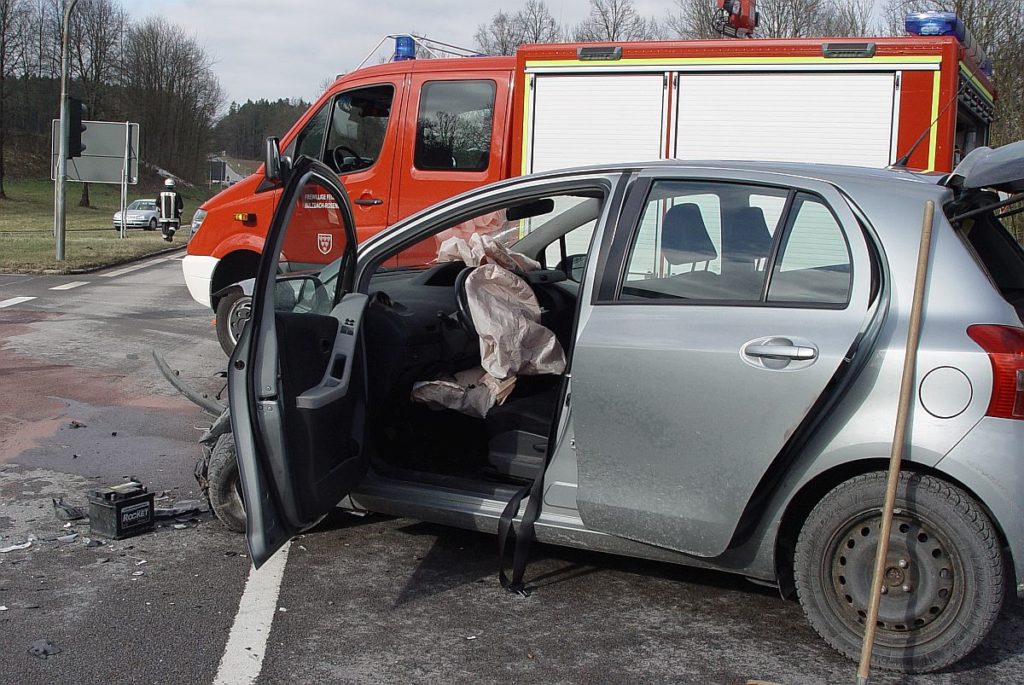 Unfall an der Kreuzung B85 / B14 Symbolfoto: Pressedienst Wagner