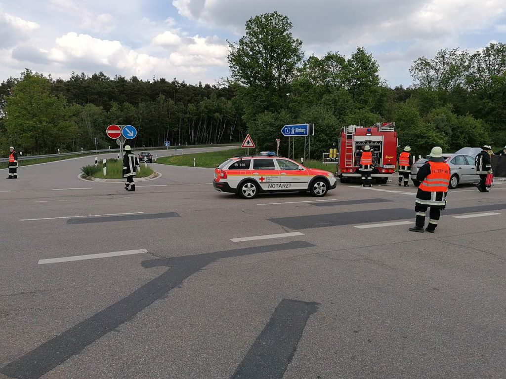 Rollerfahrer bei Unfall leben sgefährlich verletzt Foto: Pressedienst Wagner