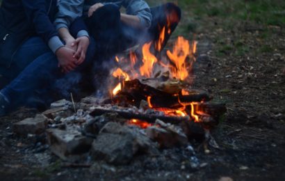 Lagerfeuer an fremdem Grillplatz