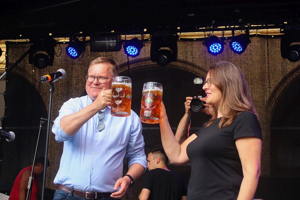 OB Cerny eröffnet das Altstadtfest Foto: Pressedienst Wagner