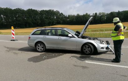 Verkehrsunfall mit hohem Sachschaden nach Vorrangverletzung in Sulzbach-Rosenberg