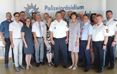 31. Ostbayerische Verkehrssicherheitsaktion. Verantwortliche trafen sich beim Polizeipräsidium Oberpfalz.