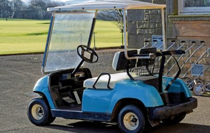 Schwerer Verkehrsunfall mit Golf-Cart