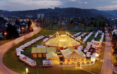 Brand eines Wohnwagens auf dem Festplatzgelände in Weiden