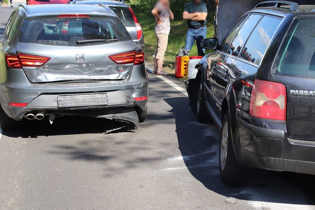 Verkehrsunfall bei Pressath Foto: Jürgen Masching