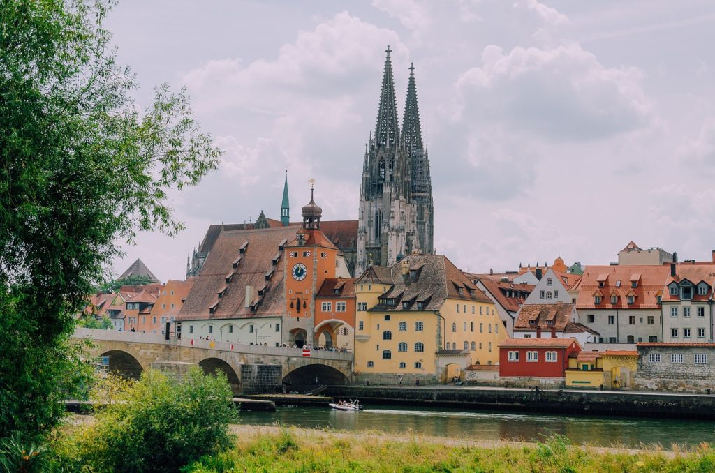 Symbolbild: Regensburg mit Dom