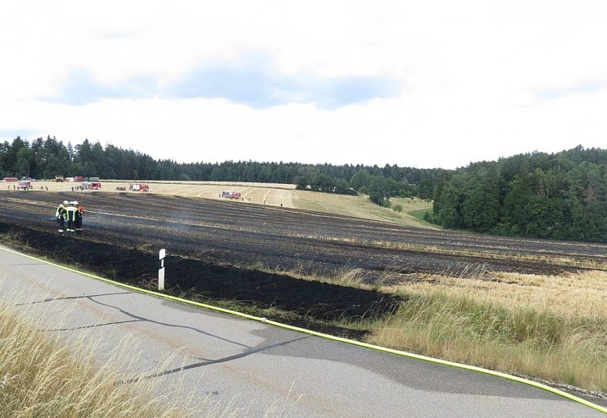 Feldbrand in Unterbernstein – offizieller Polizeibericht