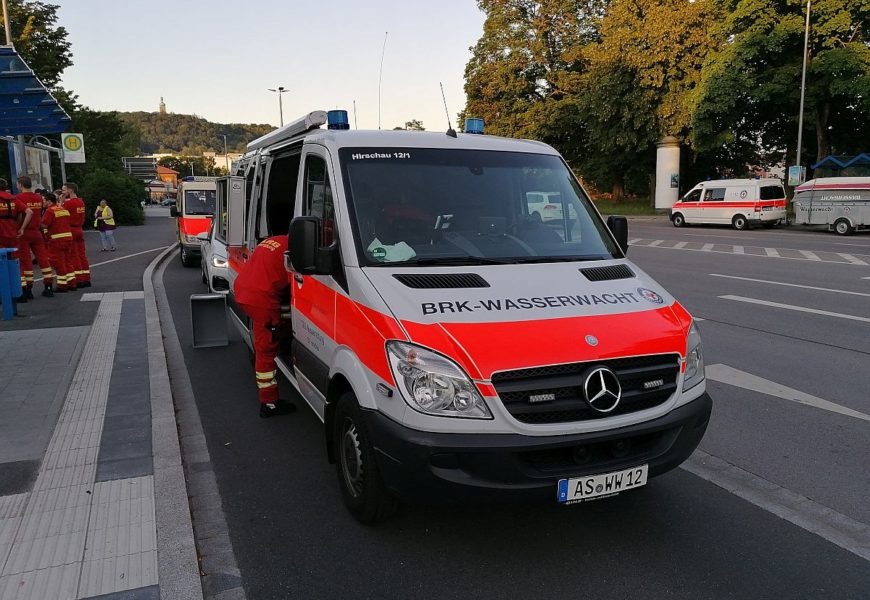 Herrmann gratuliert der Wasserwacht zum 140jährigen Jubiläum