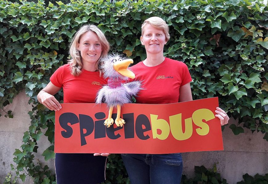 Spielebus Maxl klärt über Kinderrechte auf