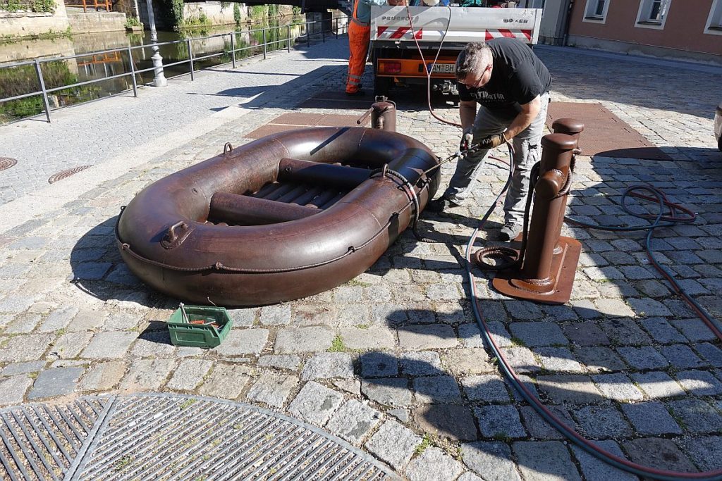 Eine Schiffsanlegestelle für das "Gummiboot" Foto: Wilhelm Koch