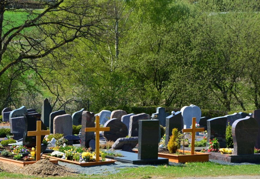 Blumenstrauß für Beerdigung nicht bezahlt
