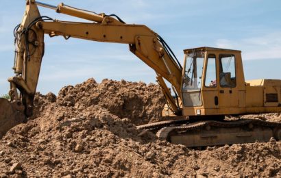 Diesel aus Baumaschinen gestohlen