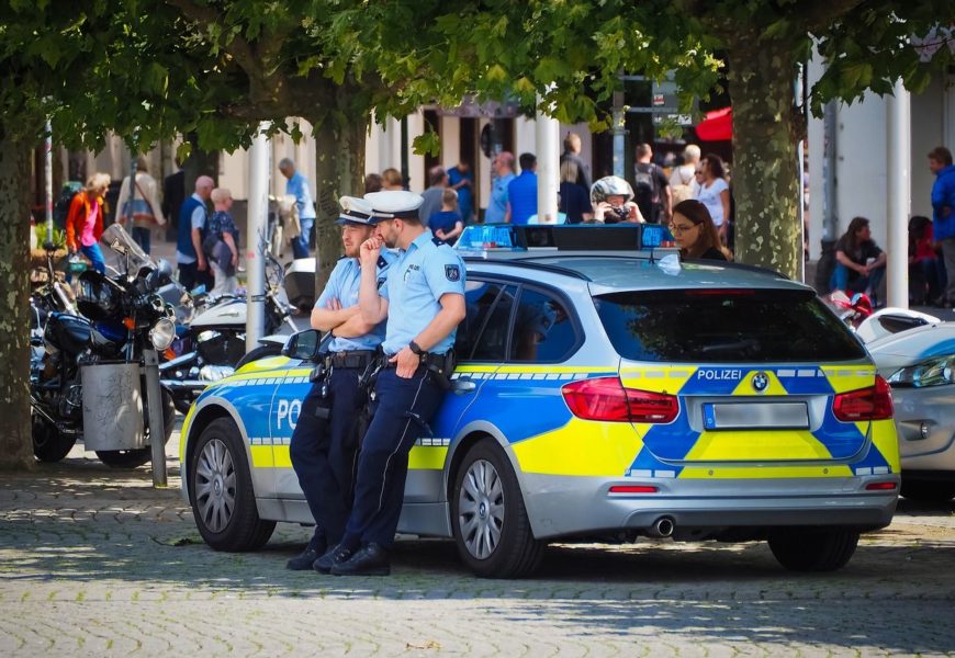 Herrmann eröffnet Polizeitag zum Schwerpunktthema „Gewalt gegen Polizisten“
