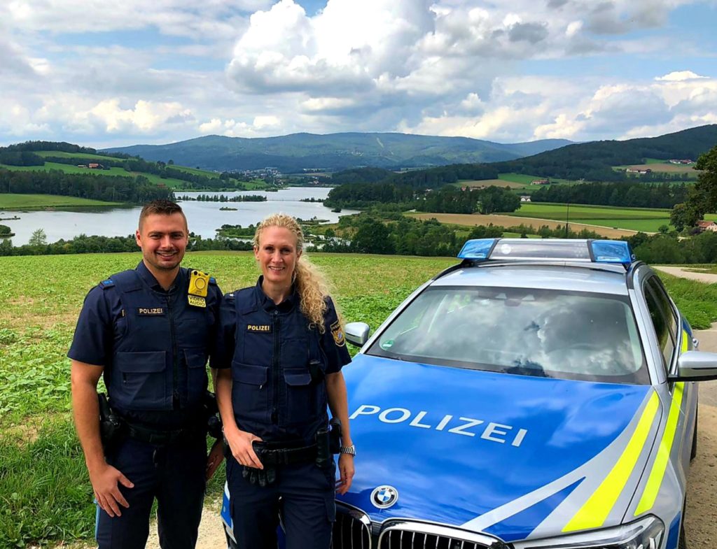 PHM Koller Michael und POKin Meindl Sonja, beide PI Furth im Wald. Quelle: PI Furth im Wald