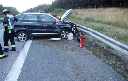 Zwei verletzte Fahrzeugführer auf der A6 bei Ebermannsdorf