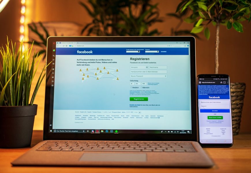 Facebook-Kontakt erpresst nach freizügigen Chat