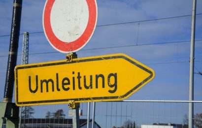 Neue Fahrbahndecke in Sinnleithen –  Kreisstraße AS11 vom 2. bis 6. August gesperrt