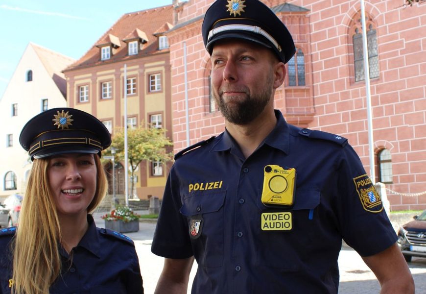 Body-Cam bei der Polizeiinspektion Sulzbach-Rosenberg im Einsatz﻿