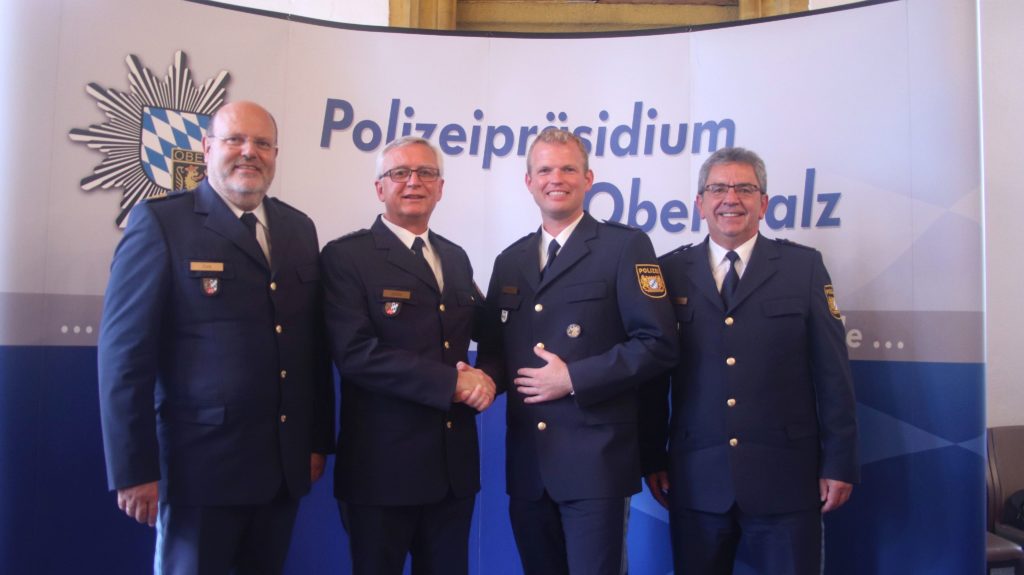 v.l.n.r. Polizeipräsident Norbert Zink, EPHK Friedrich Böhm, Polizeirat Tobias Mattes, Polizeidirektor Robert Hausmann Foto:: Pressedienst Wagner