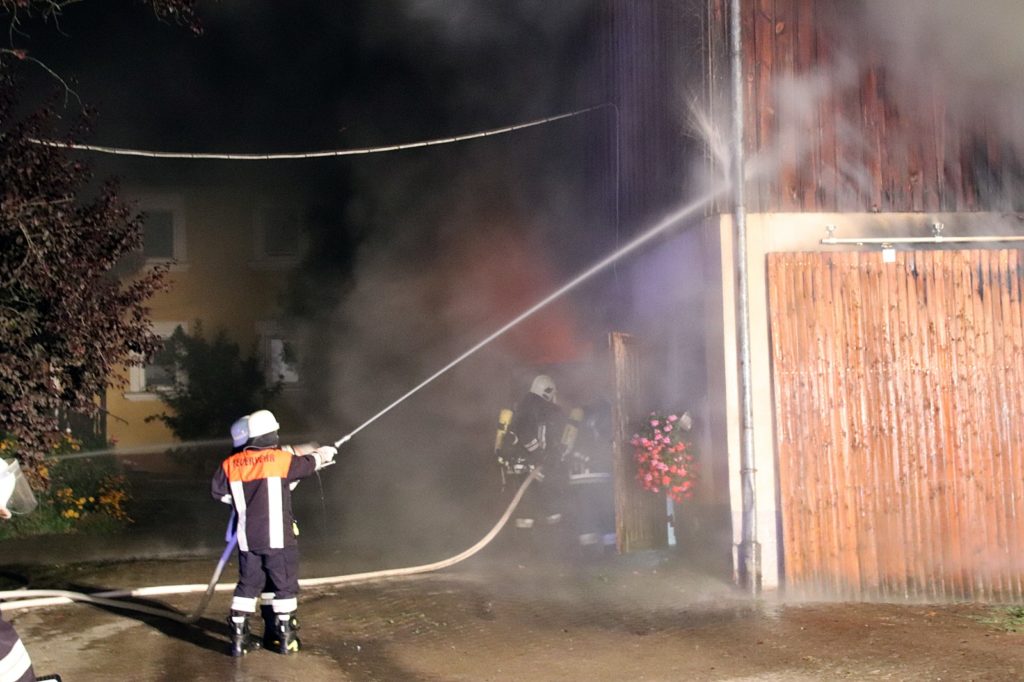 Scheunenbrand in Döllnitz Foto; Pressedienst S & J Aktuell