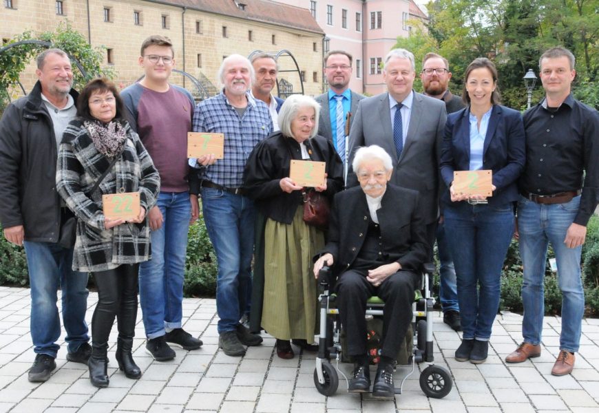 Von Auerbach bis Schmidmühlen – 4x Grüne Hausnummer für umweltfreundliches Bauen