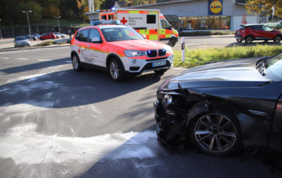 Verkehrsunfall in Eschenbach Foto: Pressedienst S&J Aktuell