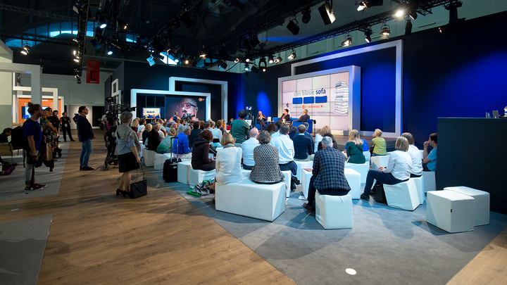 "Das Blaue Sofa" auf der Frankfurter Buchmesse Copyright: ZDF/Ralph Orlowski