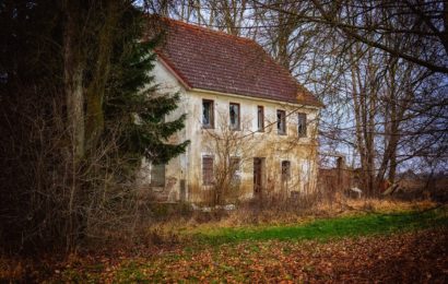 Ruine als Treffpunkt zum Alkoholkonsum genutzt