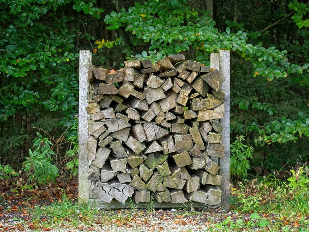 Symbolbild: Holzstapel