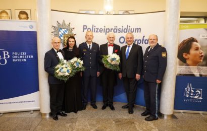 Festakt im Stadttheater Regensburg anlässlich 10 Jahre Polizeipräsidium Oberpfalz