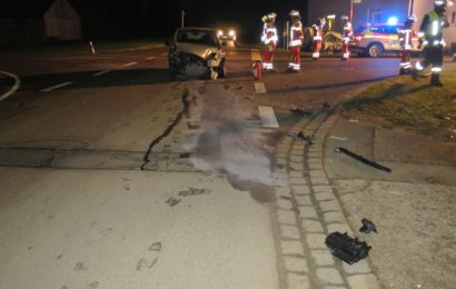 Vorfahrtsmissachtung an der Kreuzung fordert drei Leichtverletzte