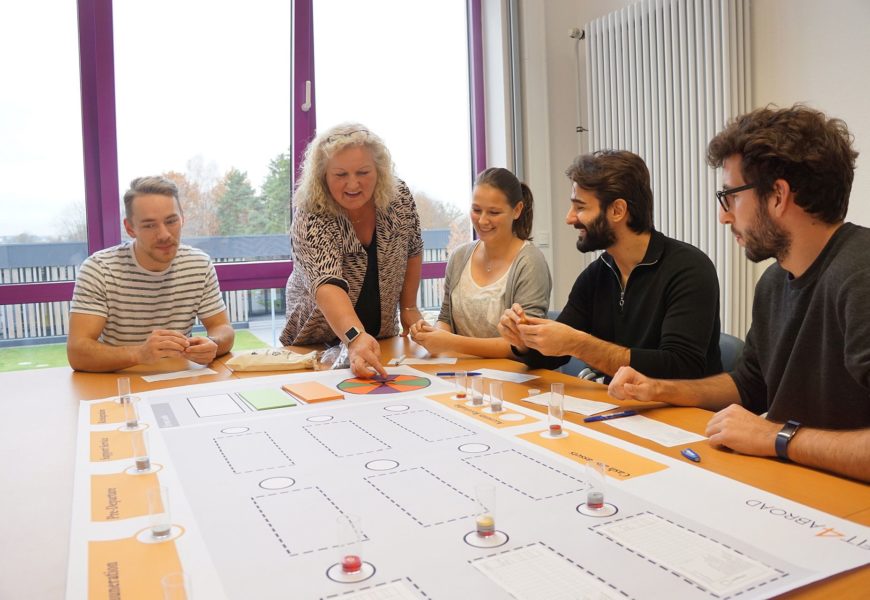 Lernen, wie die Wirtschaft tickt: Neuer Bachelorstudiengang „Angewandte Wirtschaftspsychologie“